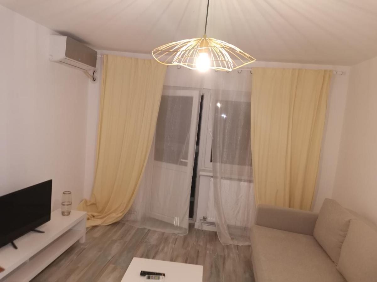 Bloom Box Apartments كرايوفا المظهر الخارجي الصورة